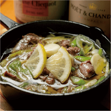 牛タンアヒージョ